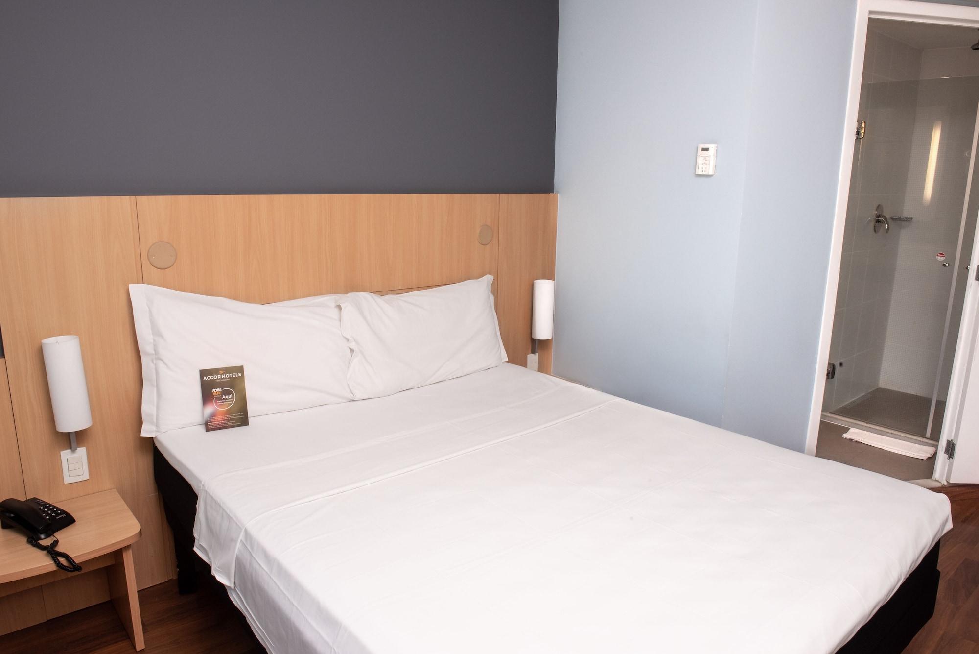 Ibis Rio De Janeiro Santos Dumont Hotel Bagian luar foto